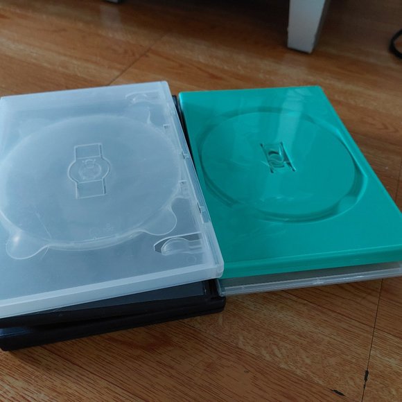 DVD Blank Discs DVD Cases Bundle - Picture 2 of 2